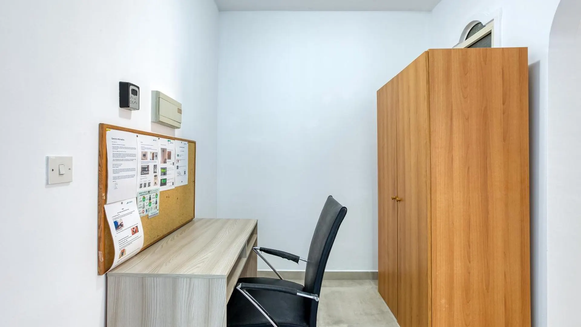 Beautiful 3Br Seafront Apt With Balcony In Sliema By 360 Estates 0*,