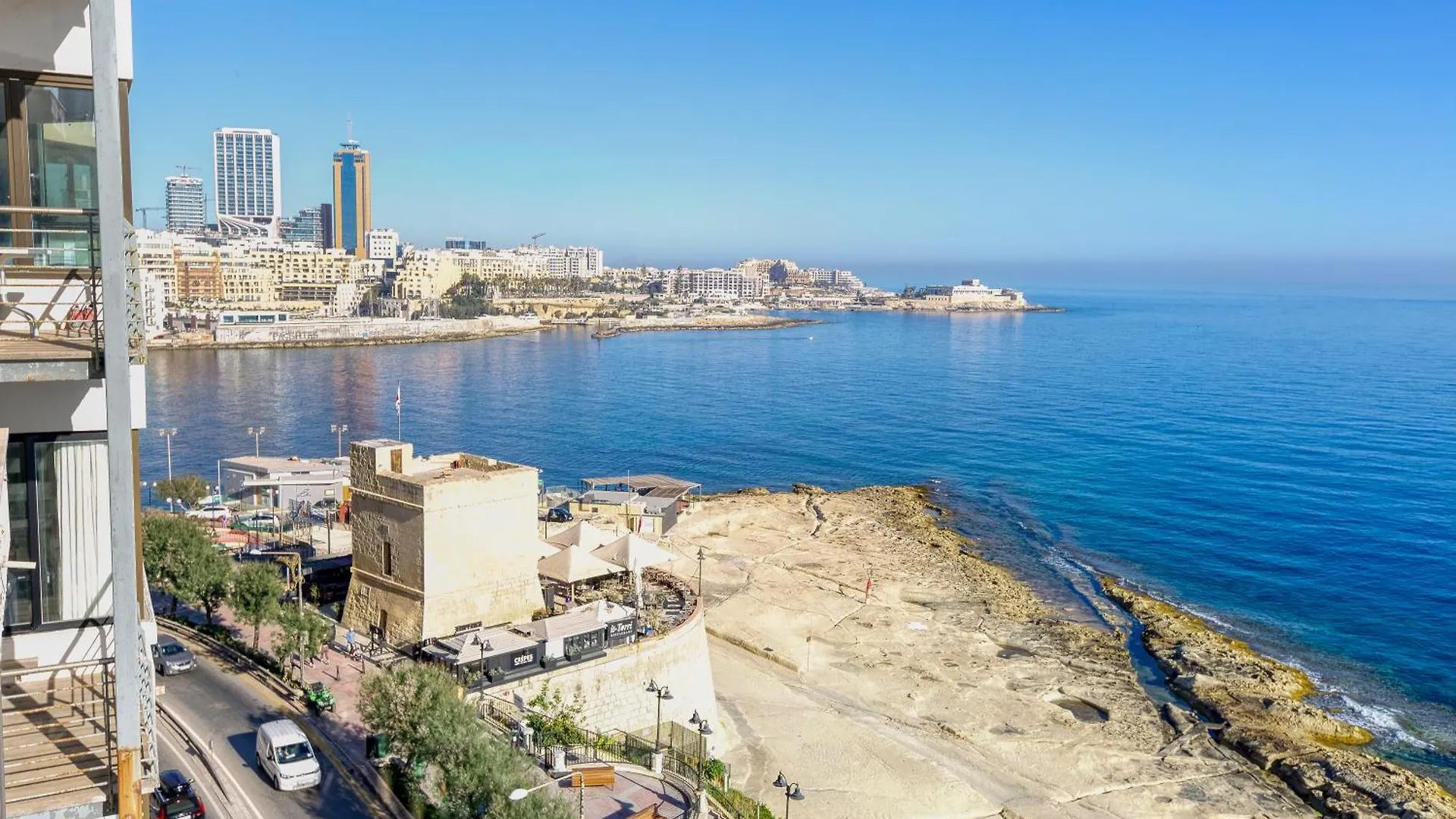 Beautiful 3Br Seafront Apt With Balcony In Sliema By 360 Estates Apartment