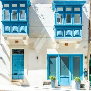 Backstage Boutique Music Themed Townhouse Sliema